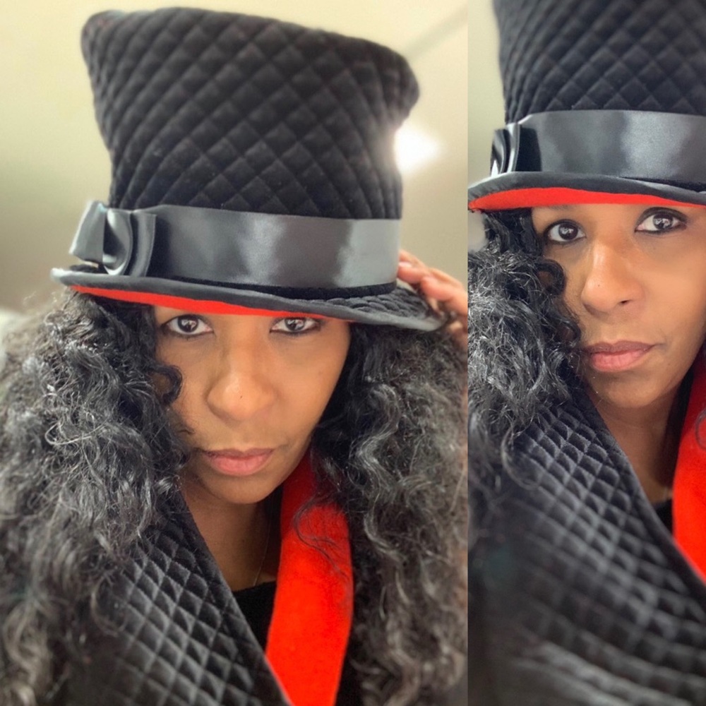 Hat & Scarf black velvet red fleece handmade